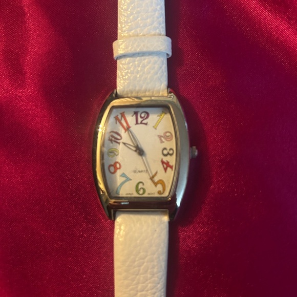 Bulk Lot of Watches. Various Conditions. - Picture 7 of 11